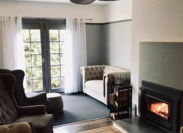 ベッドアンドブレックファースト Harrison House