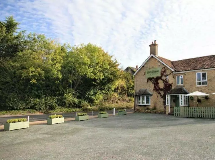 ベッドアンドブレックファースト Parrett