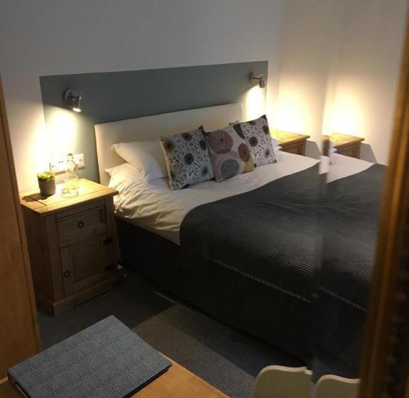 مبيت وإفطار Parrett