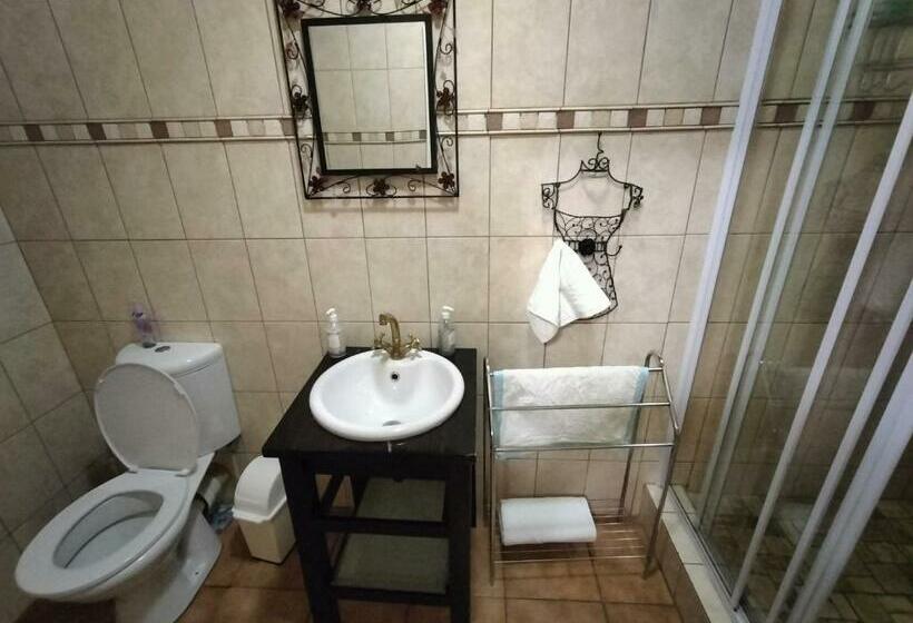 ペンション Anri Guesthouse