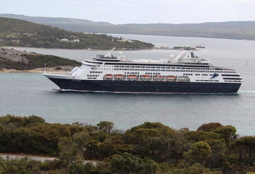 Albany Motel & Apartments