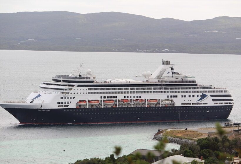 Albany Motel & Apartments