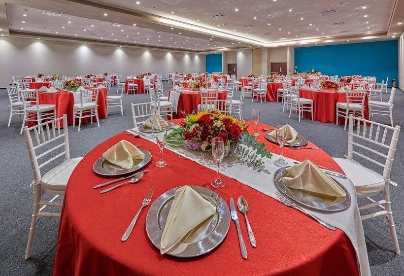 City Express By Marriott Suites Toluca