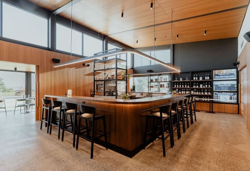 Отель Balgownie Estate Yarra Valley