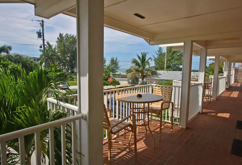 Отель Beach Club At Anna Maria