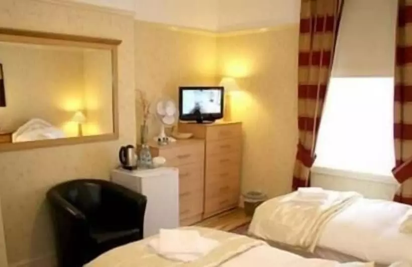 هتل Beech Mount Grove Suites