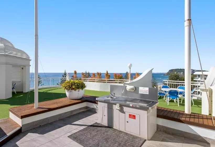 Hotel Ultiqa Burleigh Mediterranean Resort