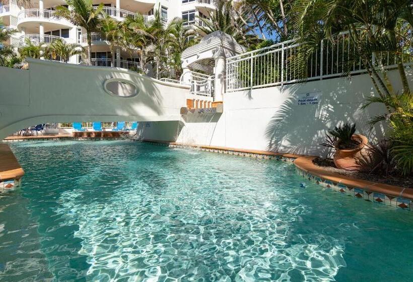 בית מלון כפרי Ultiqa Burleigh Mediterranean Resort