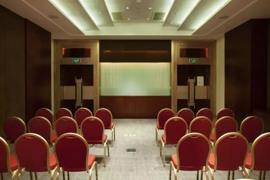 Отель Crowne Plaza Changshu, An Ihg