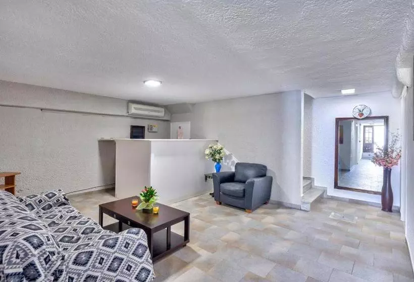 فندق Halaris Rooms