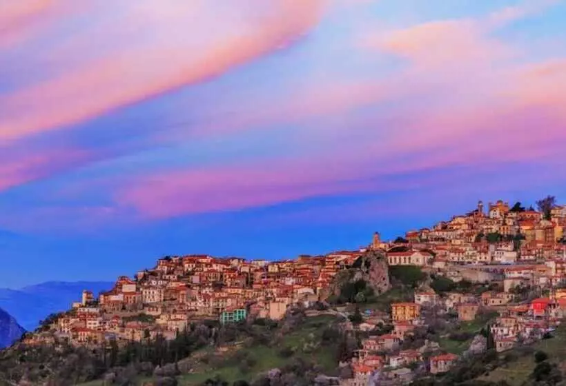 Отель Hani Zemenou