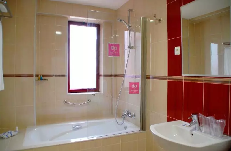 هتل Livvo Don Paco