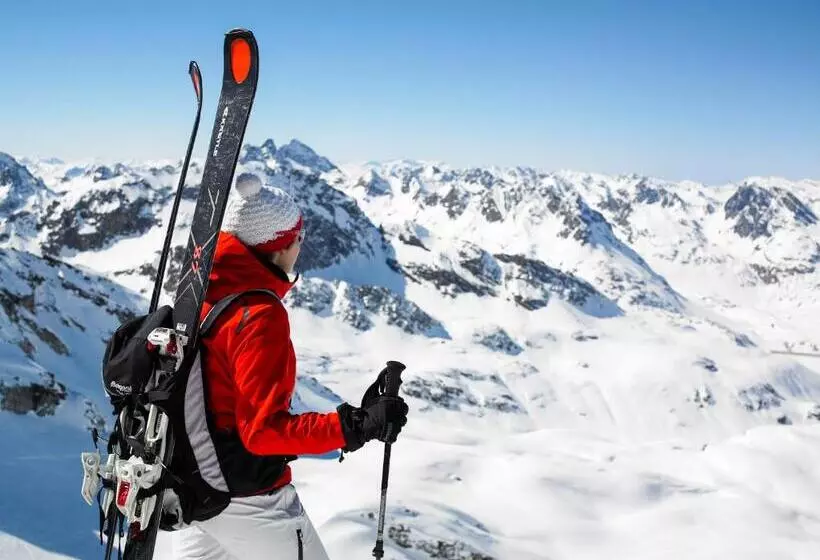 ホテル Montafoner Hof