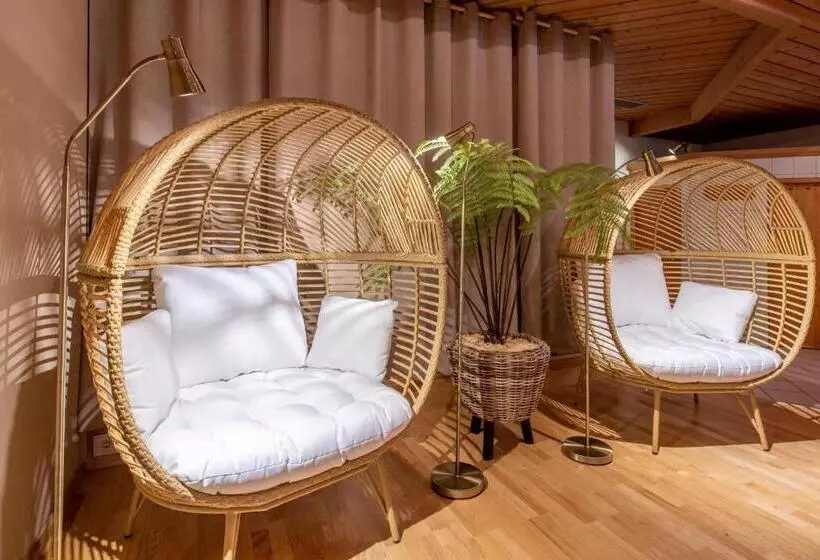 ホテル Montafoner Hof