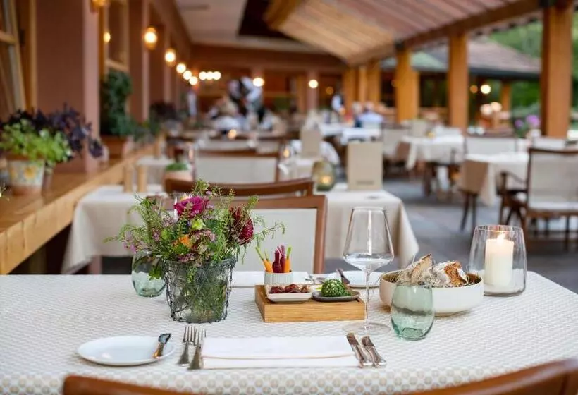 ホテル Montafoner Hof