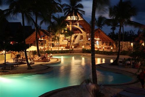 酒店 Jaz Amaluna Beach Resort Adults Only 16+