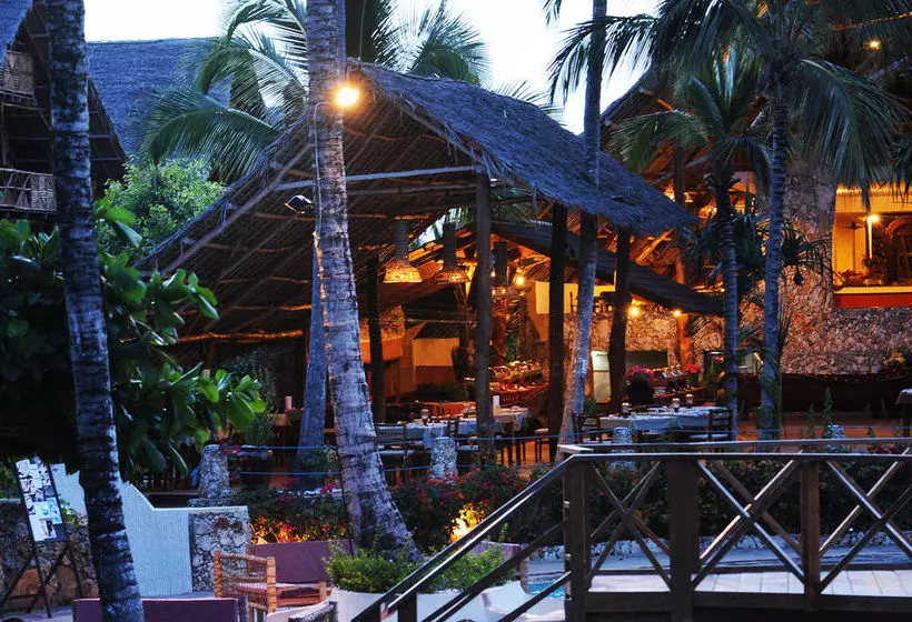 酒店 Jaz Amaluna Beach Resort Adults Only 16+