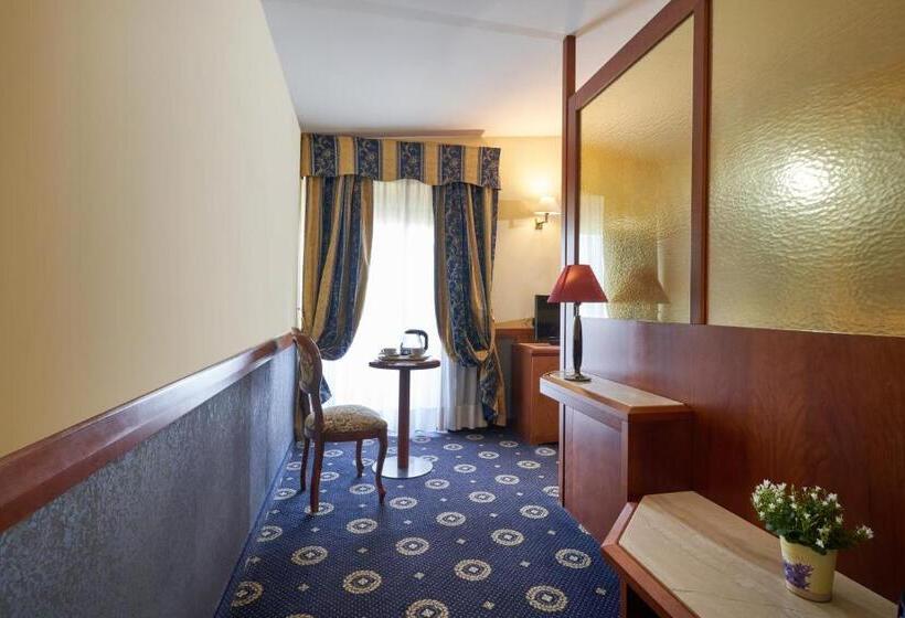 호텔 Ristorante La Piana