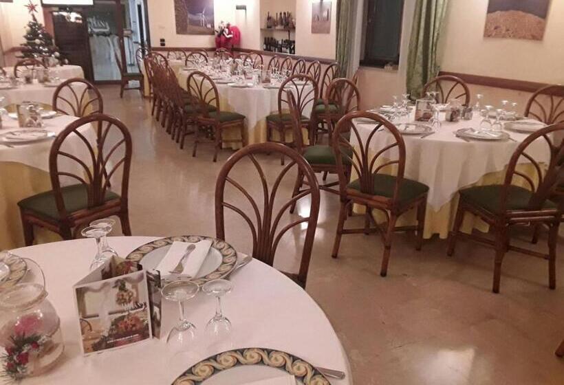 호텔 Ristorante La Piana