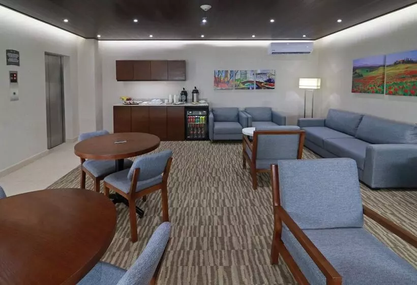 Hotel Staybridge Suites Queretaro, An Ihg