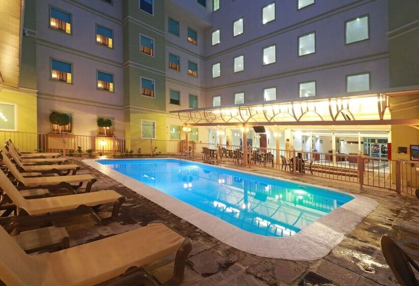 هتل Staybridge Suites Queretaro, An Ihg