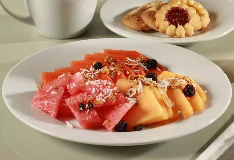 Hotel Staybridge Suites Queretaro, An Ihg