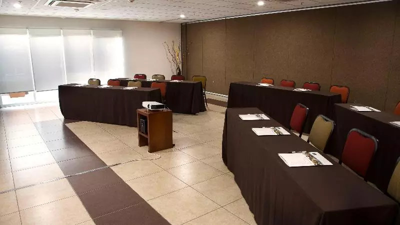 Hotel Staybridge Suites Queretaro, An Ihg