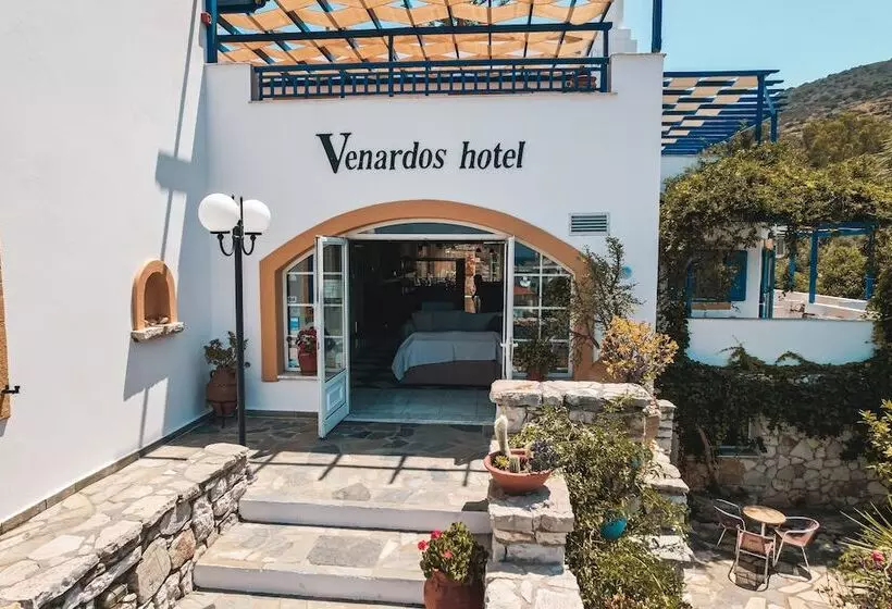 ホテル Venardos