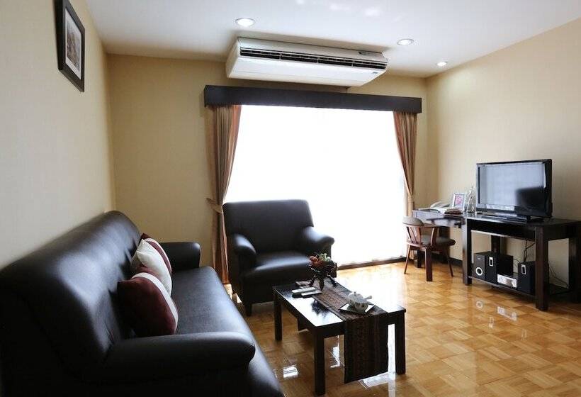 J   Town Serviced Apartments