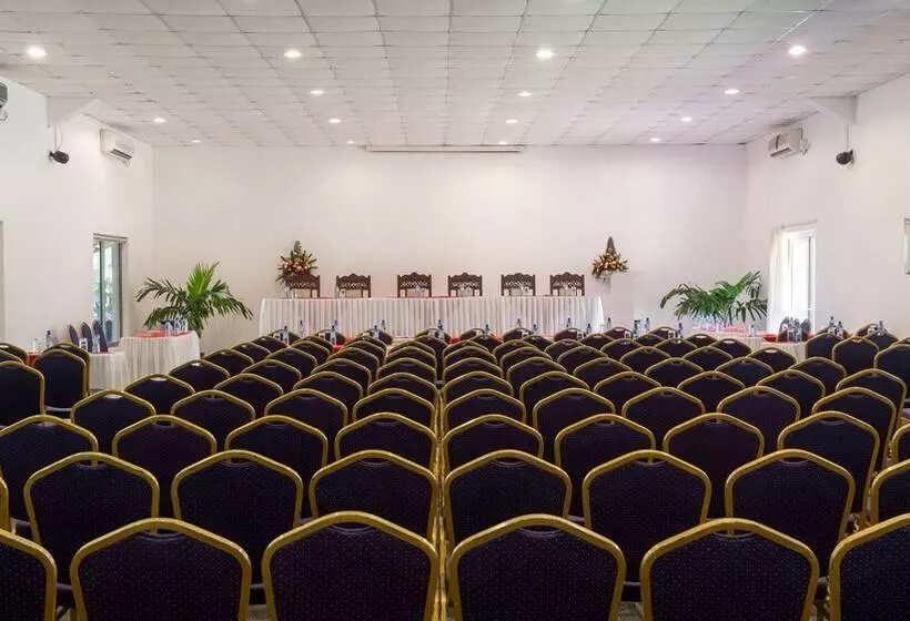 Diamonds Leisure Beach & Golf Resort