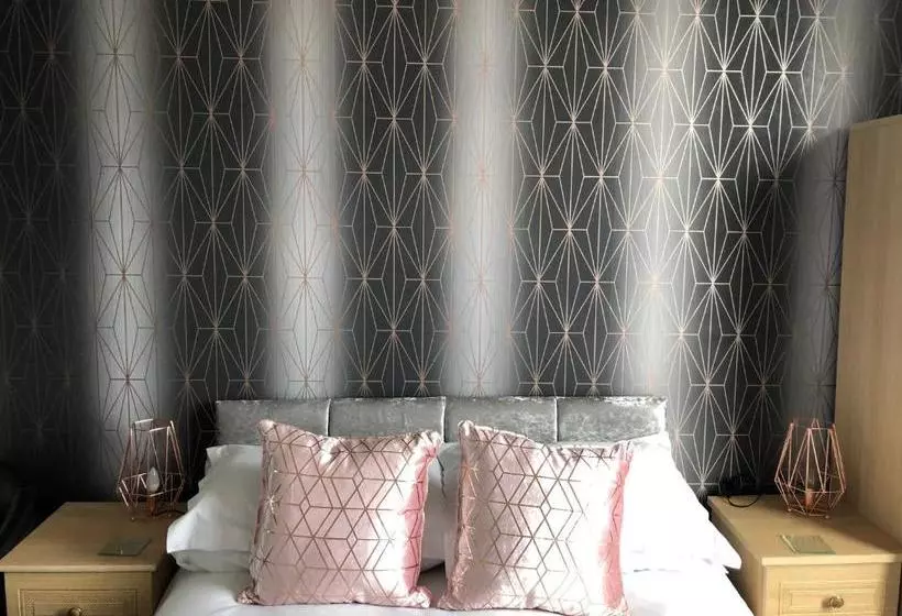 Seacrest Guest House Room Only