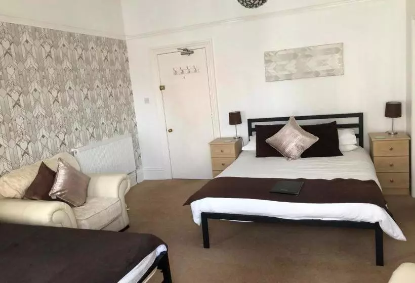 Seacrest Guest House Room Only