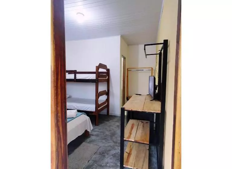 ペンション Pousada Siriba