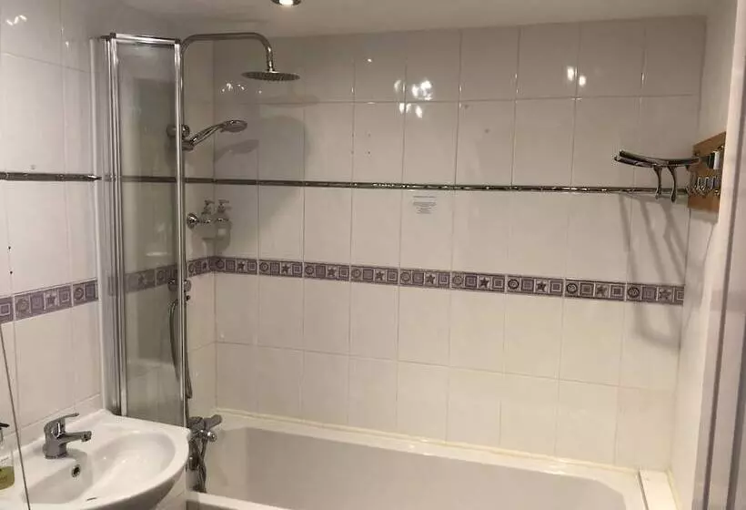 ベッドアンドブレックファースト The Mug House Inn