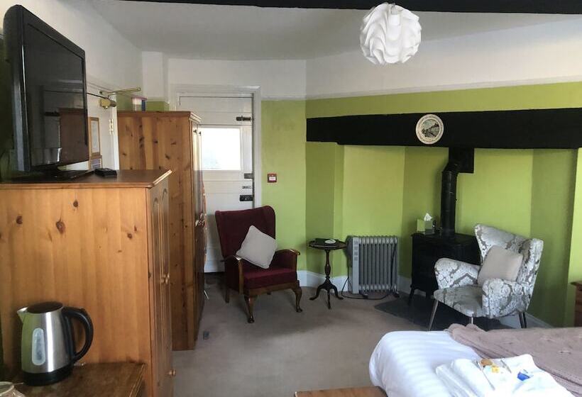 مبيت وإفطار The Mug House Inn