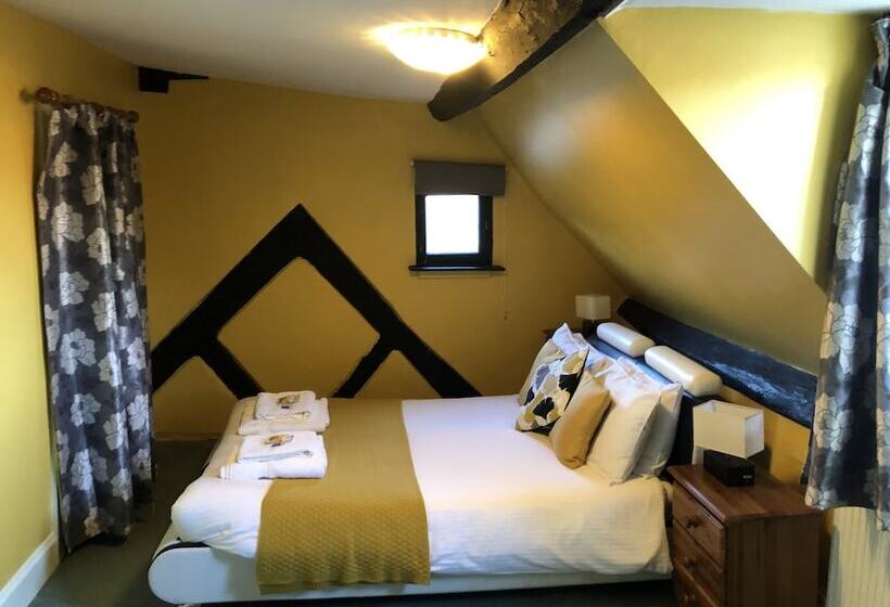 مبيت وإفطار The Mug House Inn