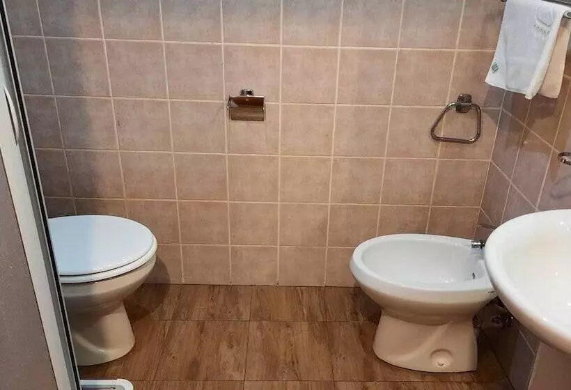 مسافرخانه Pension City Center