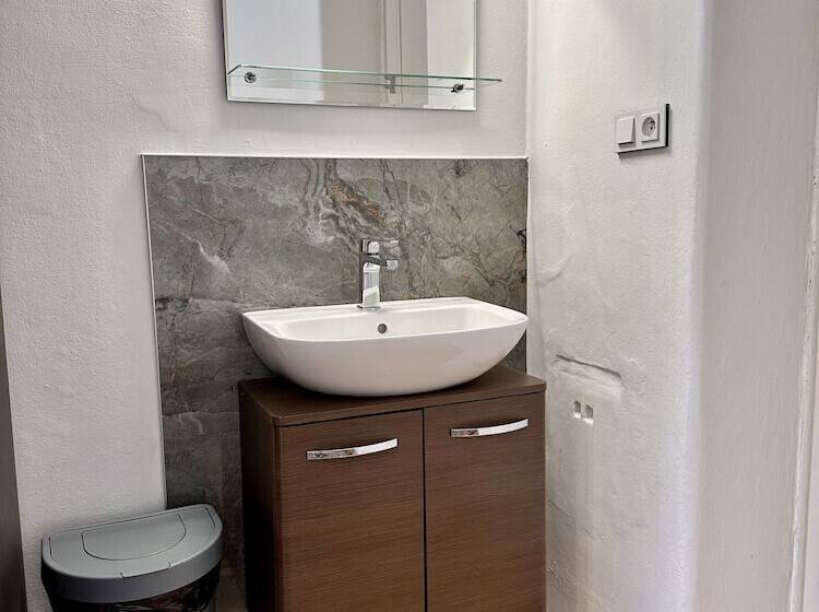 Hostal Pension Sklep Rest