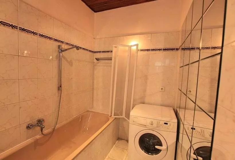 مسافرخانه Pension Sklep Rest