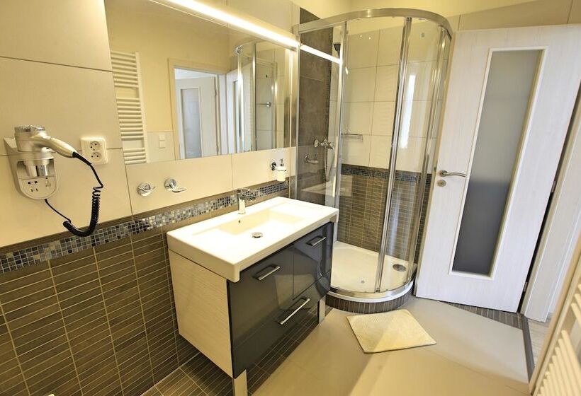 Hostal Pension Sklep Rest