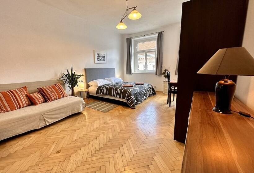 Hostal Pension Sklep Rest