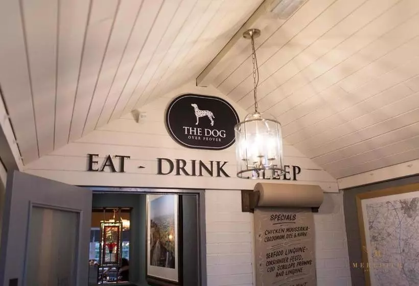 פונדק The Dog In Over Peover