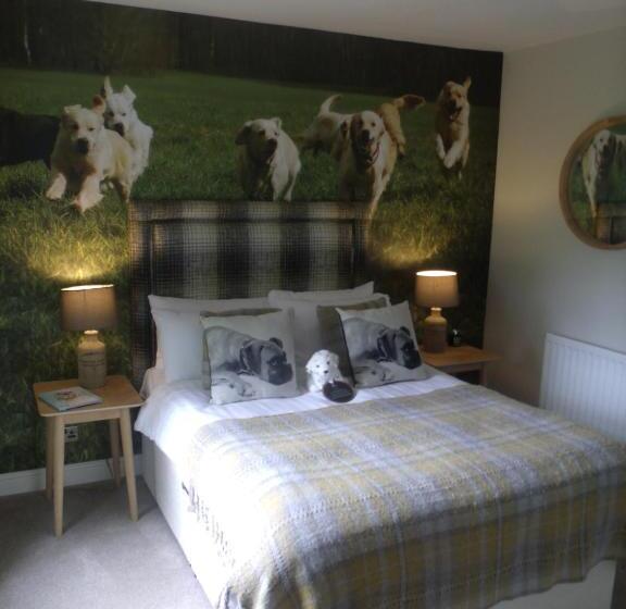 Хостел The Dog In Over Peover