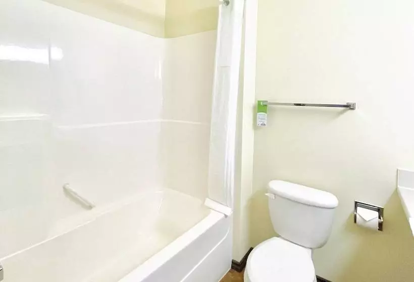 ホテル Days Inn By Wyndham Grande Prairie