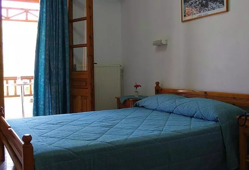 בית מלון כפרי Effie