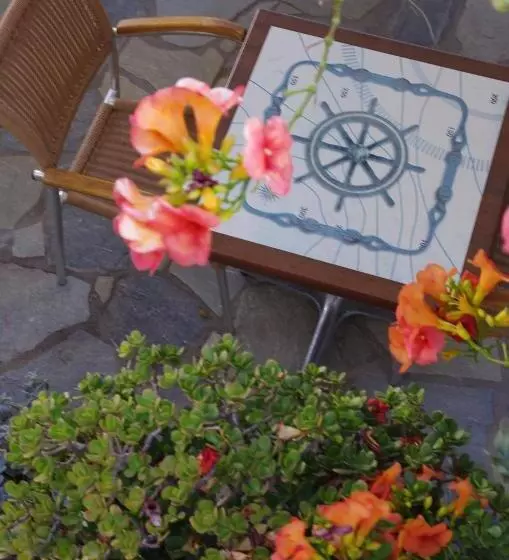 בית מלון כפרי Effie