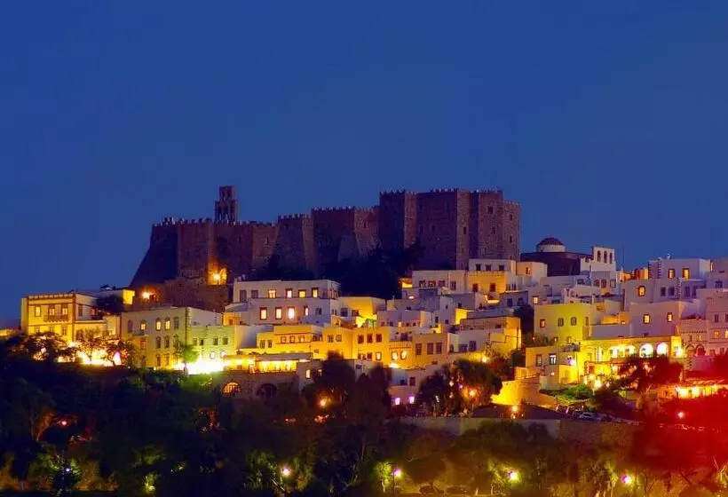 בית מלון כפרי Effie