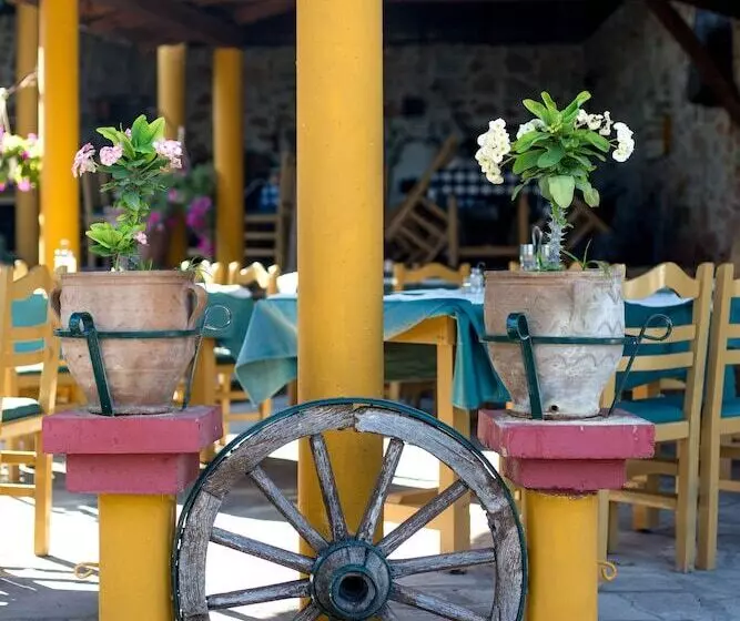 호텔 Geranion Village