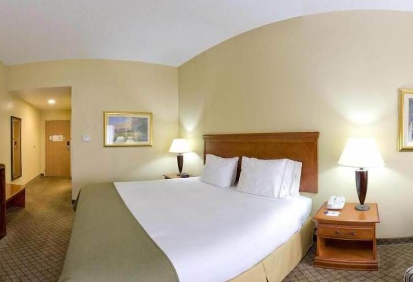 Отель Holiday Inn Express & Suites   Greenwood By Ihg
