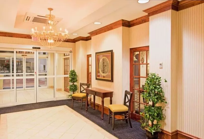 Holiday Inn Express Hotel & Suites Lucedale, An Ihg